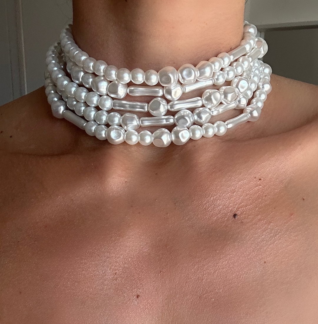Signature Pearl Choker