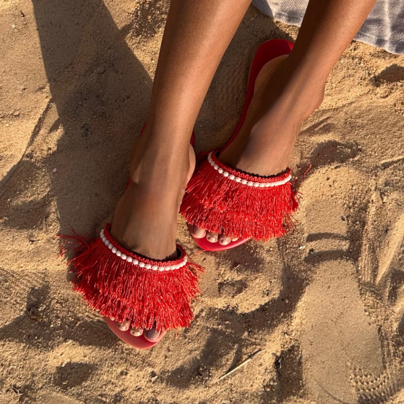 FRANJA RED SLIPPERS
