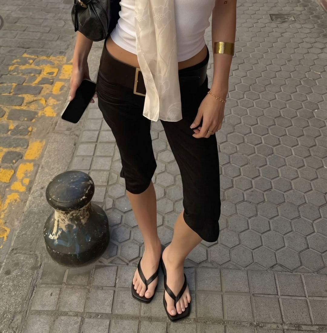 STRADA BLACK FLIP FLOPS