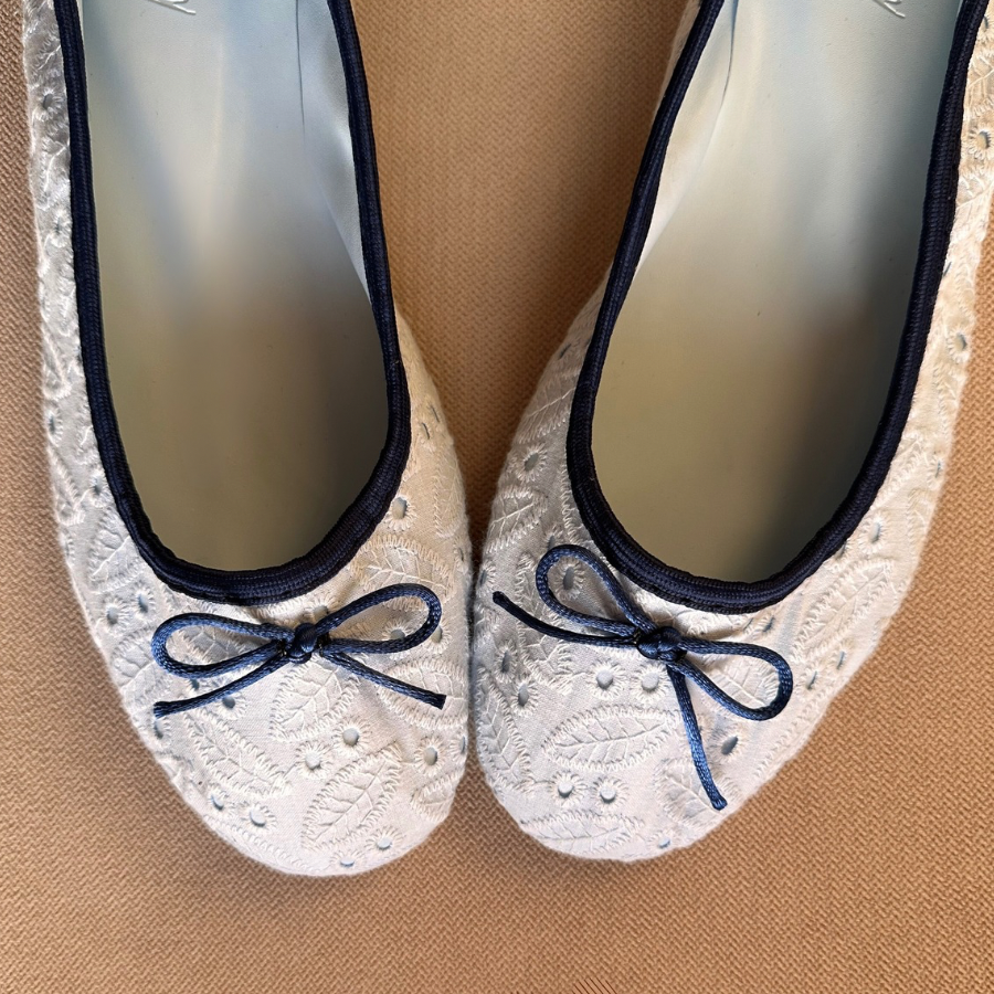 BAILA LACE ICE BLUE FLATS