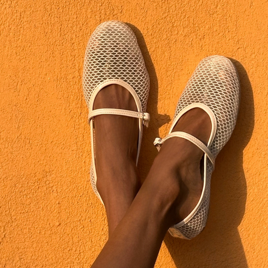 BAILATIRA BEIGE FISHNET FLATS