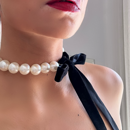 Pearls with Bow Choker