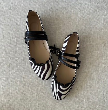 AMORIO LIGHT ZEBRA FLATS