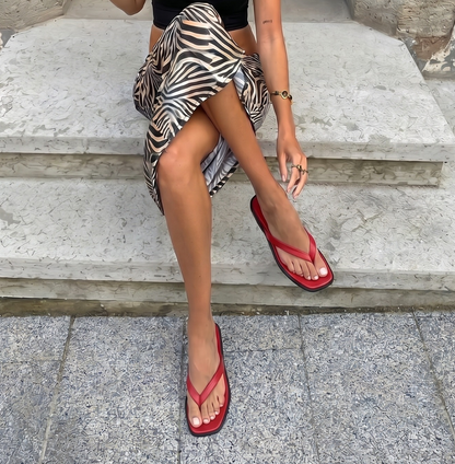 STRADA RED FLIP FLOPS