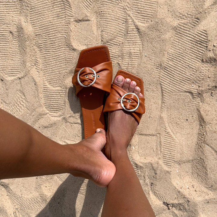 PANDILLA TAN SLIPPERS