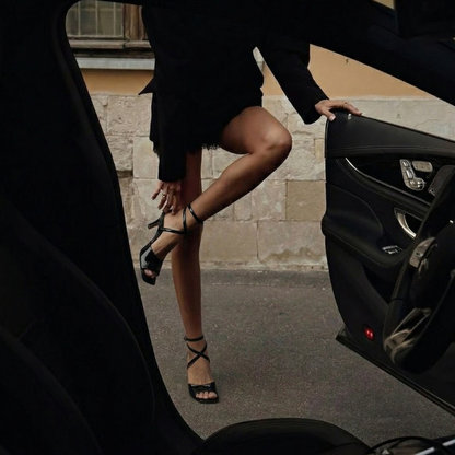 HEROICA BLACK STRAPPY SANDALS