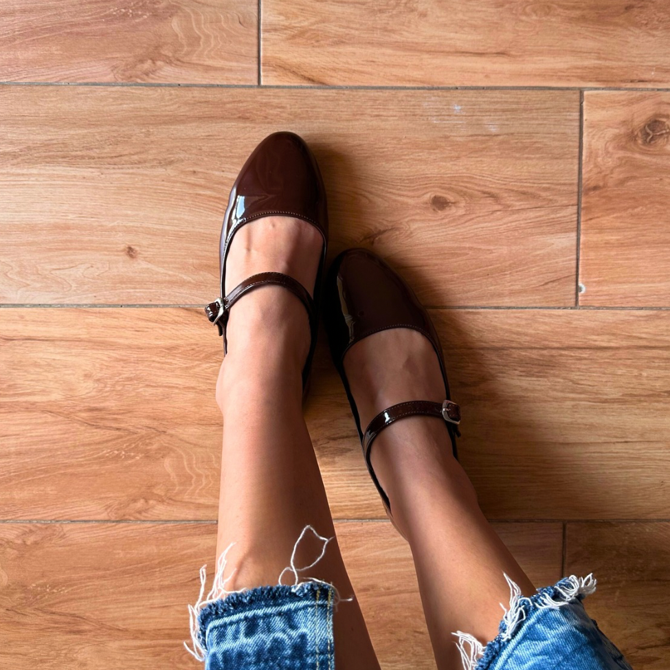 بايلاتيرا فلاش بلاك (مقدمة مستديرة)