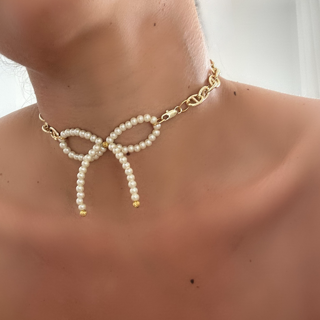 Bow Choker