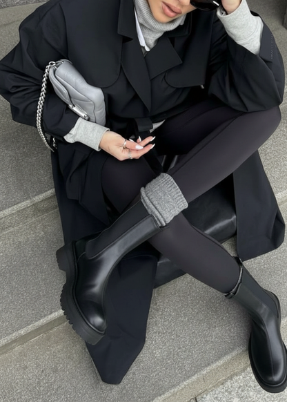 BOTA SLIP-ON BLACK BOOTS