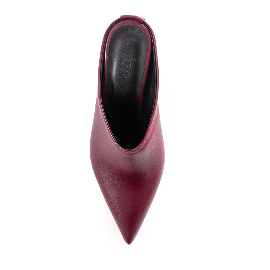 PIEZA BURGUNDY PUMPS