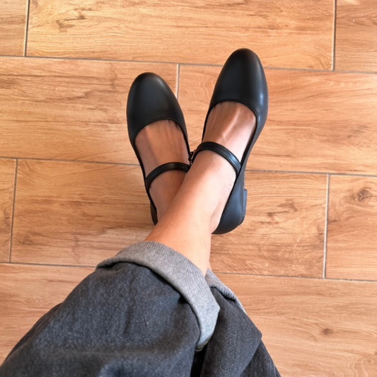BAILATIRA BLACK FLATS (Round-Toe)