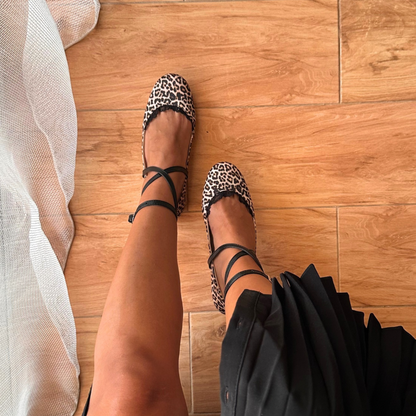 AMORIO MINI LEOPARD FLATS