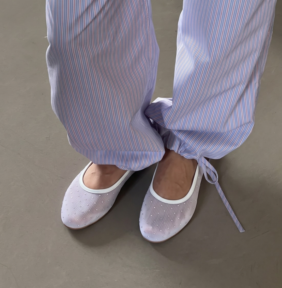 BAILA GLOW WHITE FLATS