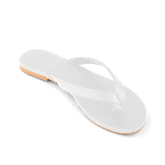 URBANA WHITE STREET-STYLE FLIP FLOPS