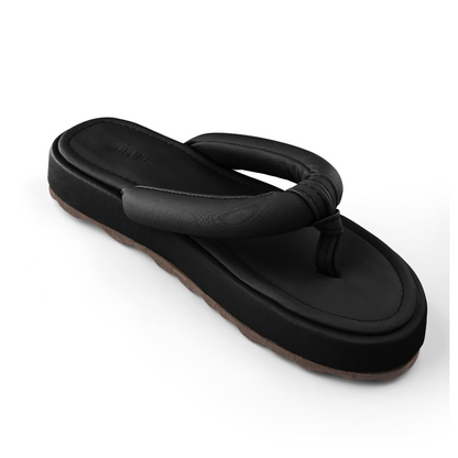 2 PAIRS PLAYA SANDALS WHITE + BLACK BUNDLE